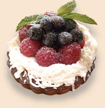 Mixed Berry Financier Tart